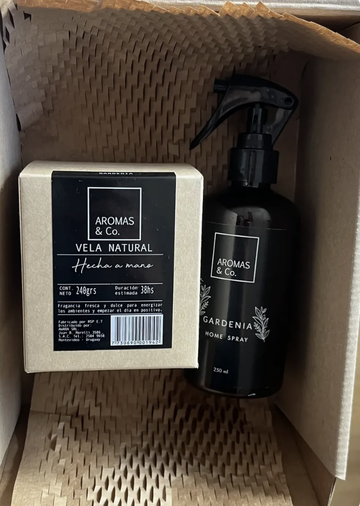 Home Rituals Box de Aromas&Co. con vela de soja y home spray Gardenia, listo para regalar